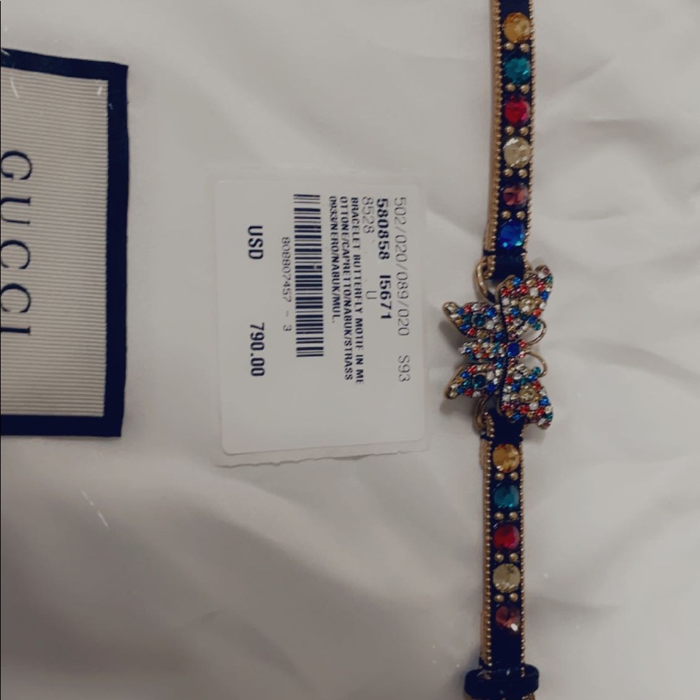 Bracelet :)
